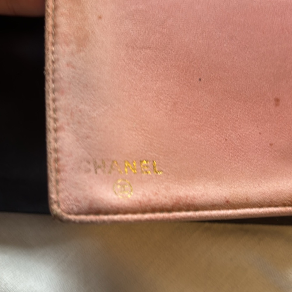 Chanel Wallet - Picture 7 of 15
